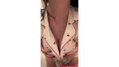 Amela Omor Solo undressing video