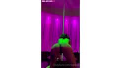 Bar6ie6 nude video legs wide open 500